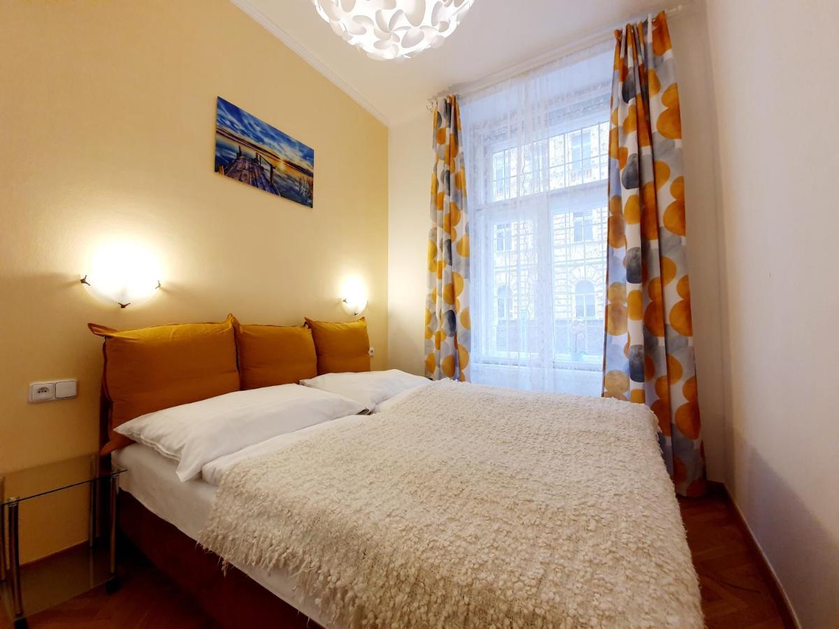 Apartment Prague Praga Exterior foto